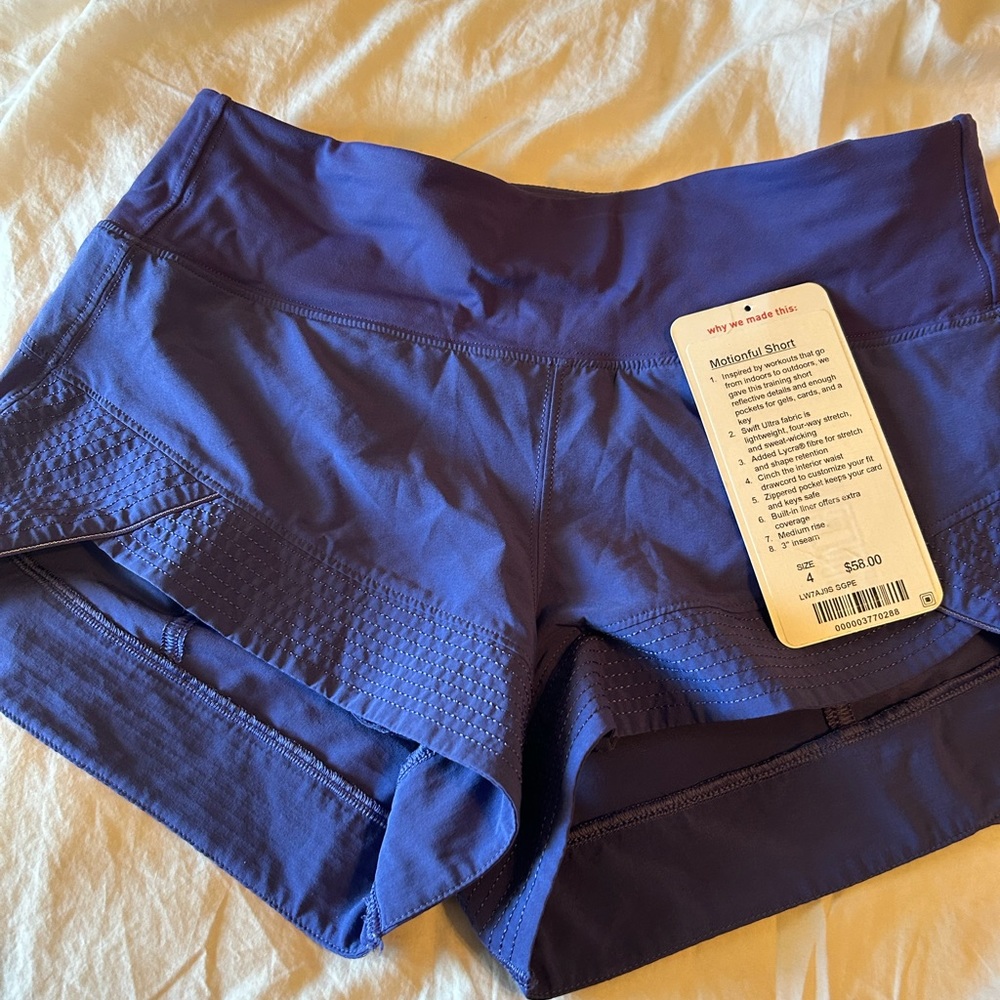 Lululemon motionful shorts